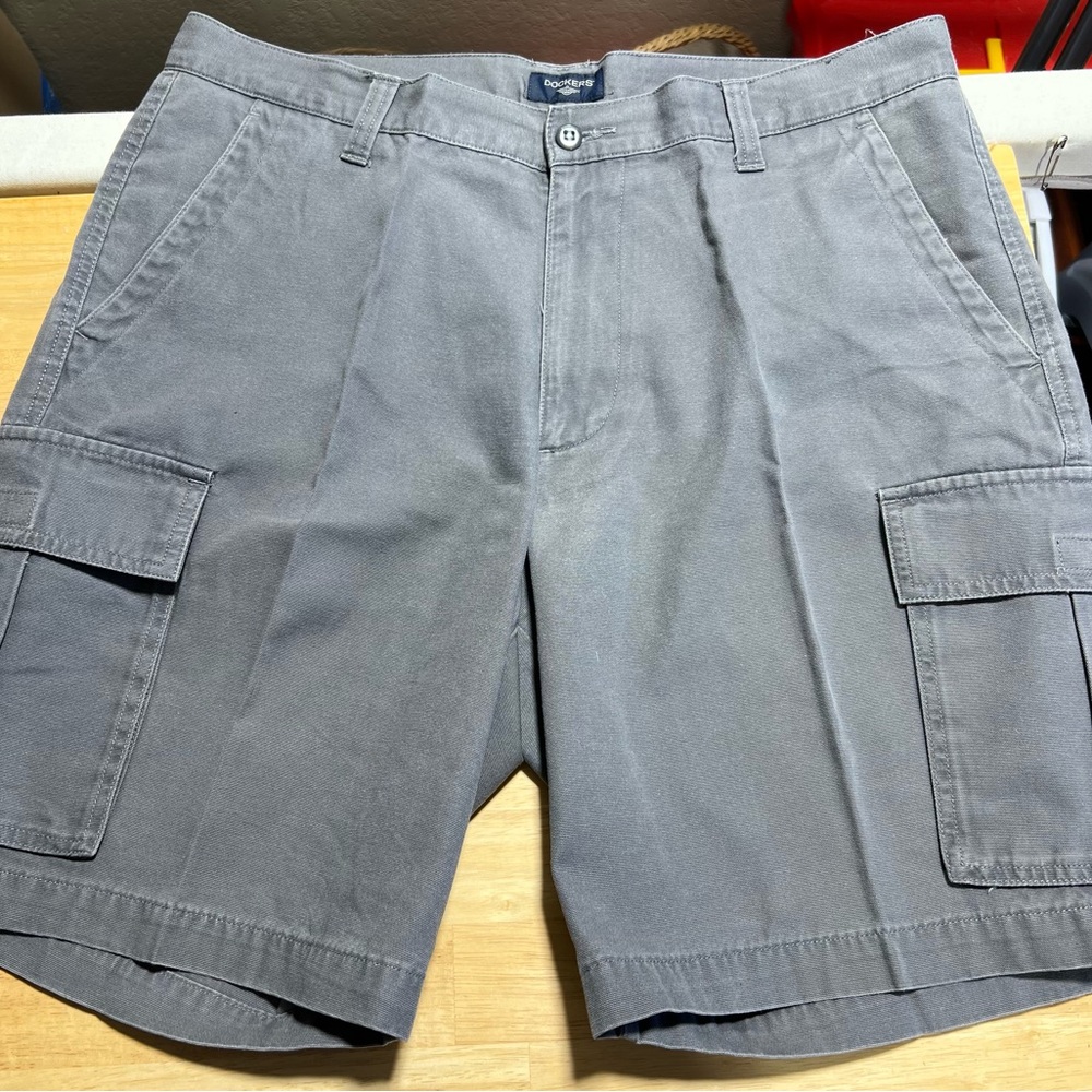 Dockers Gray Men's Cargo Shorts
